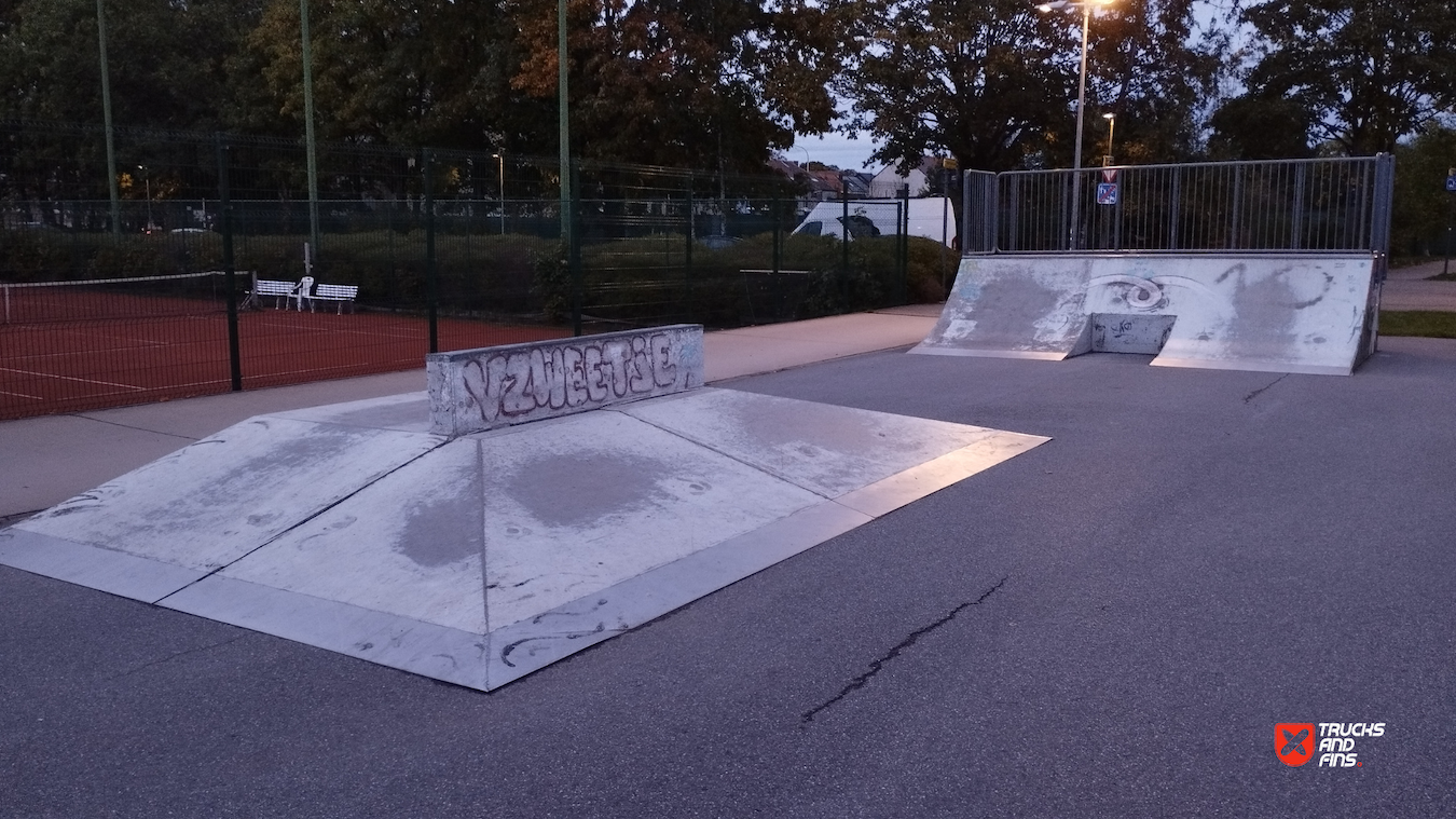 Kessel Lo skatepark